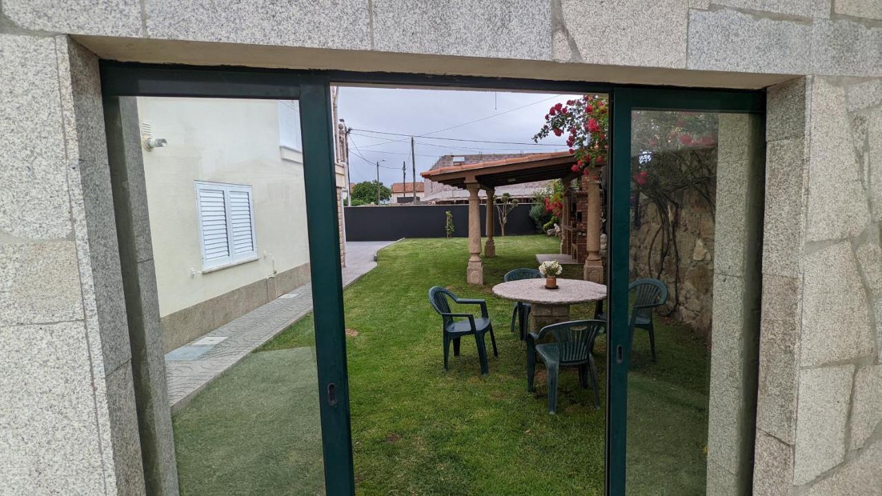 Room Villa Ribeiro Pilgrims Way To Santiago Bike A Garage For Marinhas Esposende Exterior foto